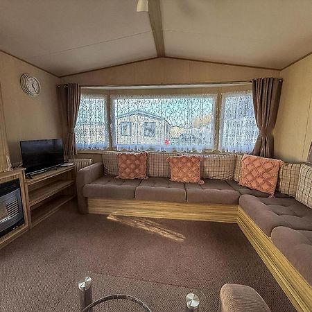 Great 8 Berth Caravan In Norfolk Near To Great Yarmouth Ref 20178Bs Hopton on Sea Екстер'єр фото